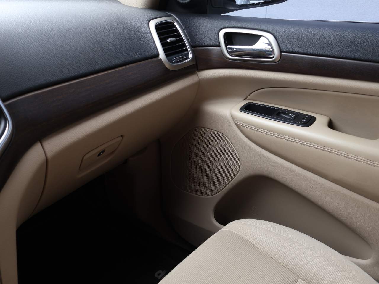 2016 Jeep Grand Cherokee Laredo