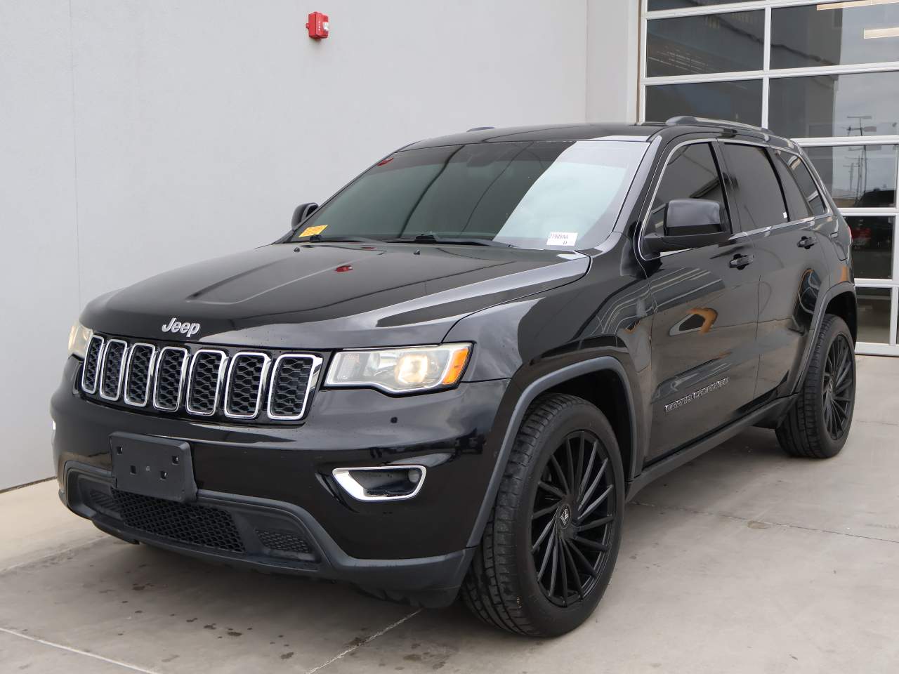 2017 Jeep Grand Cherokee Laredo