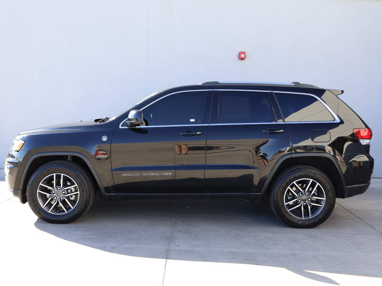 2020 Jeep Grand Cherokee Laredo