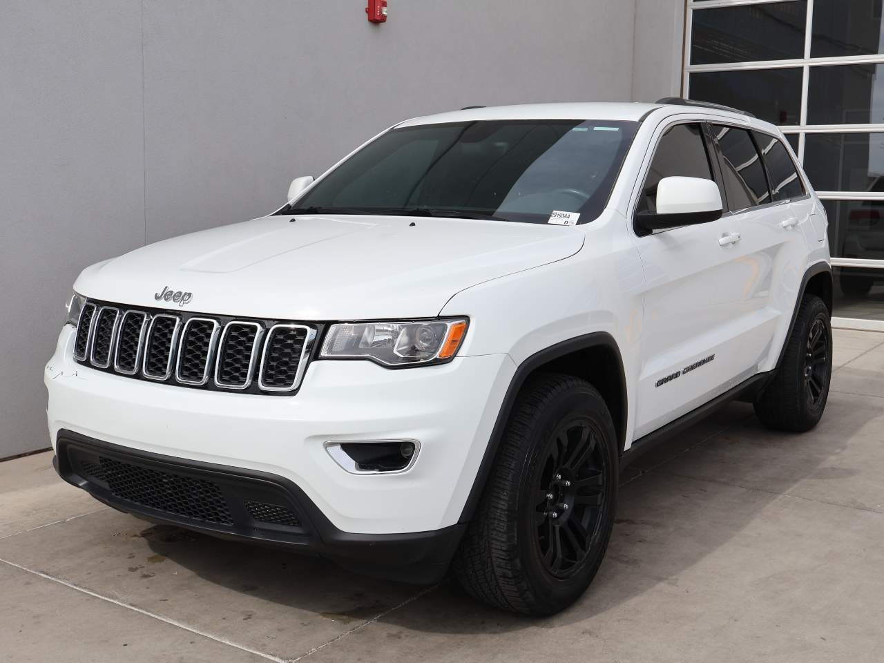 2017 Jeep Grand Cherokee Laredo