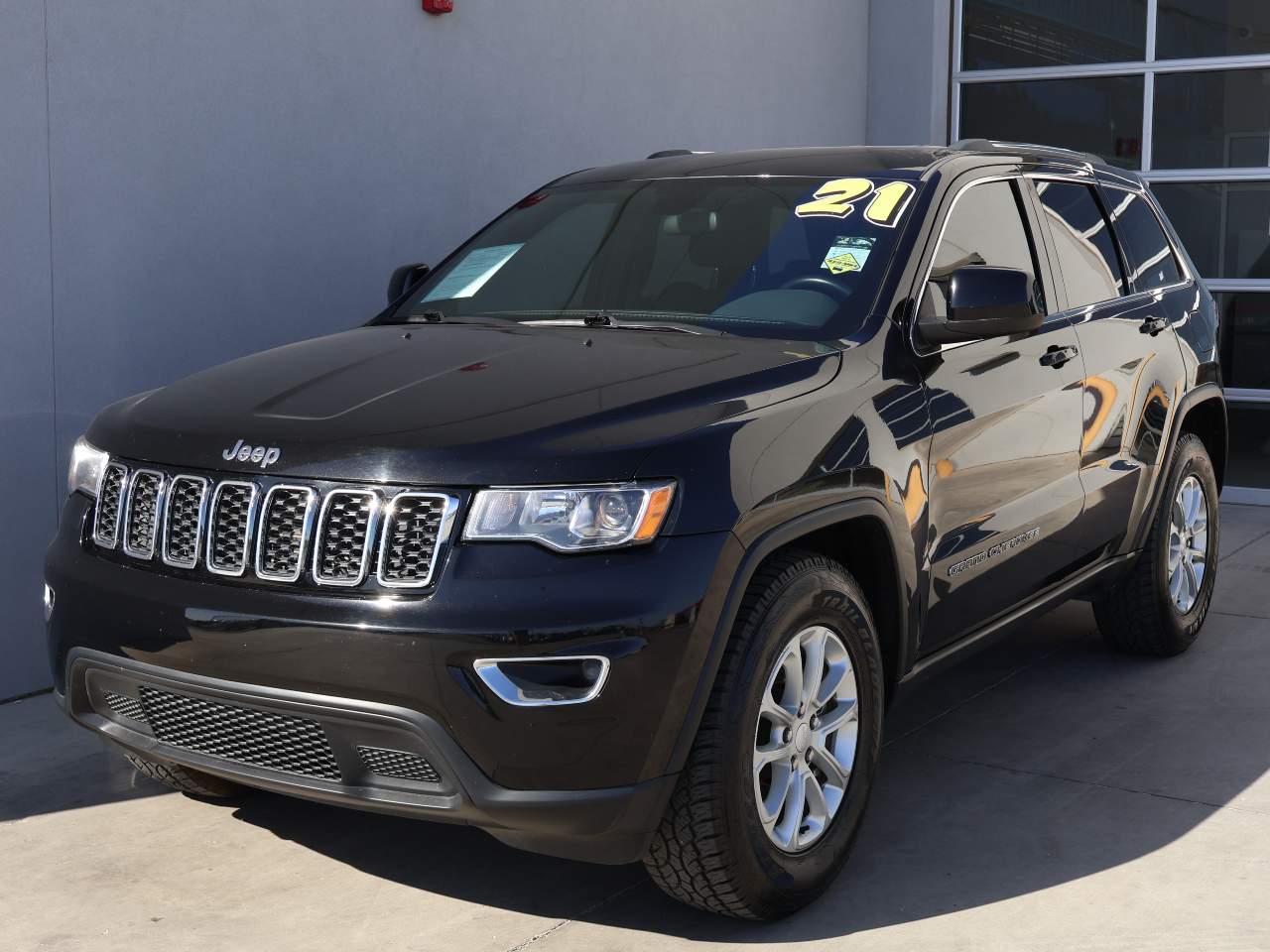 2021 Jeep Grand Cherokee Laredo E