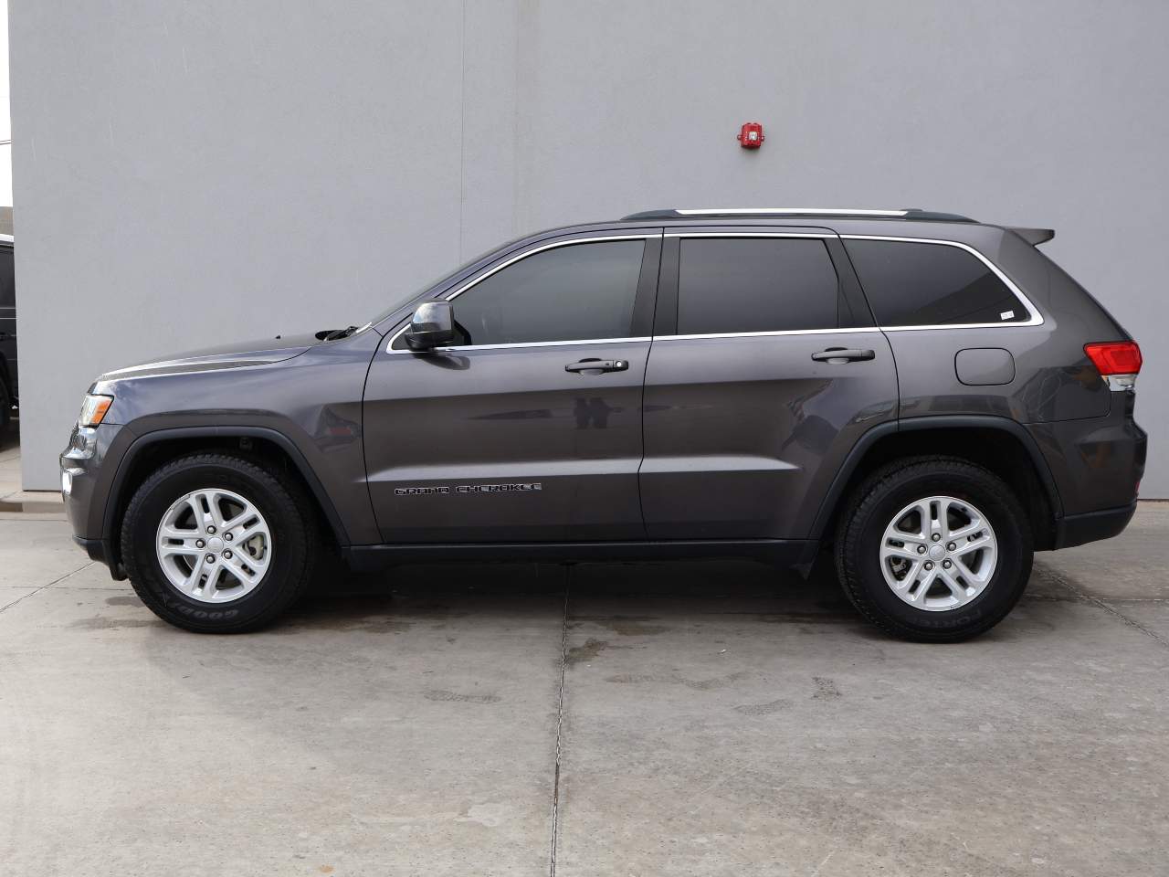 2018 Jeep Grand Cherokee Laredo E