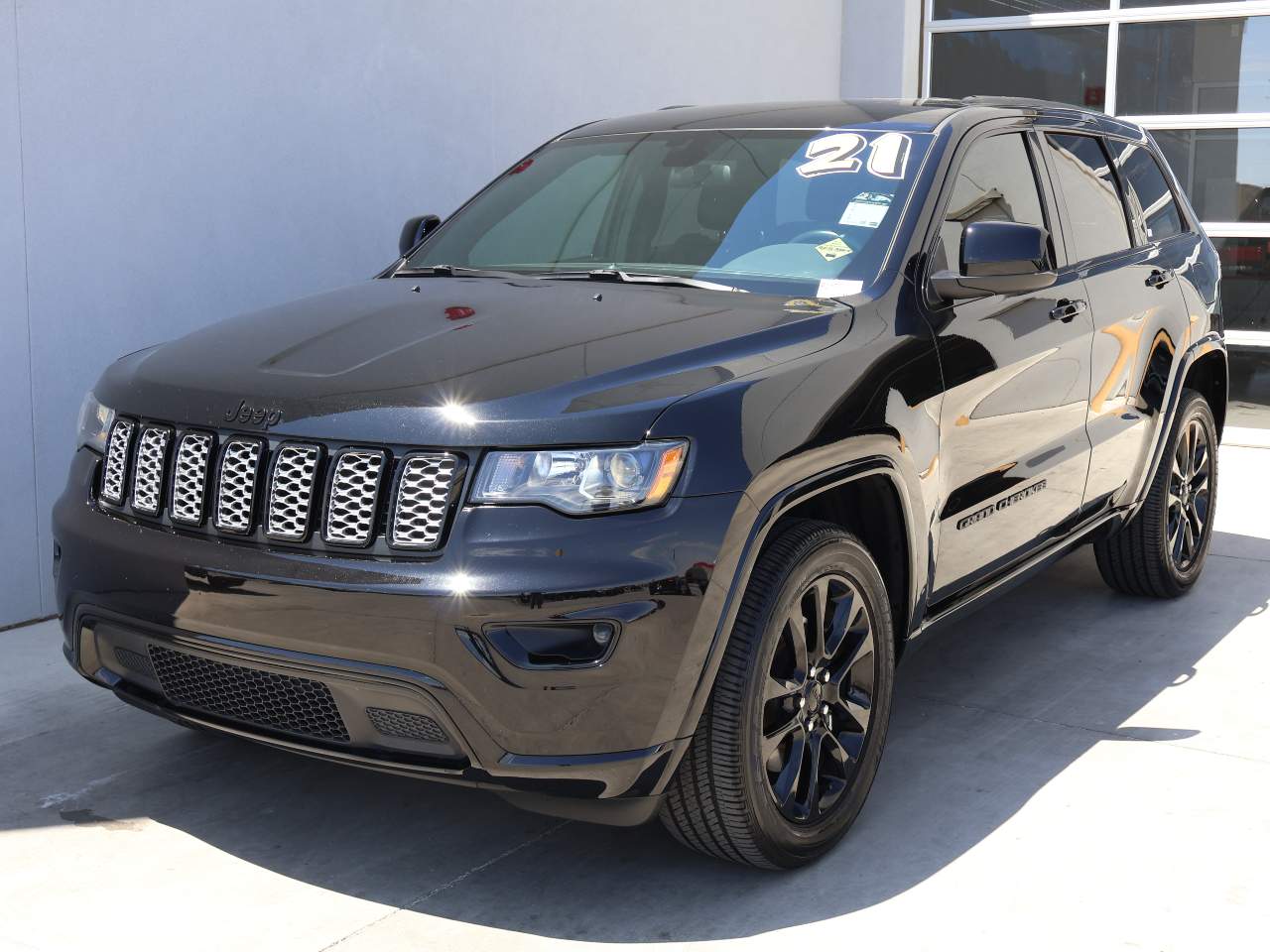 2021 Jeep Grand Cherokee Laredo E