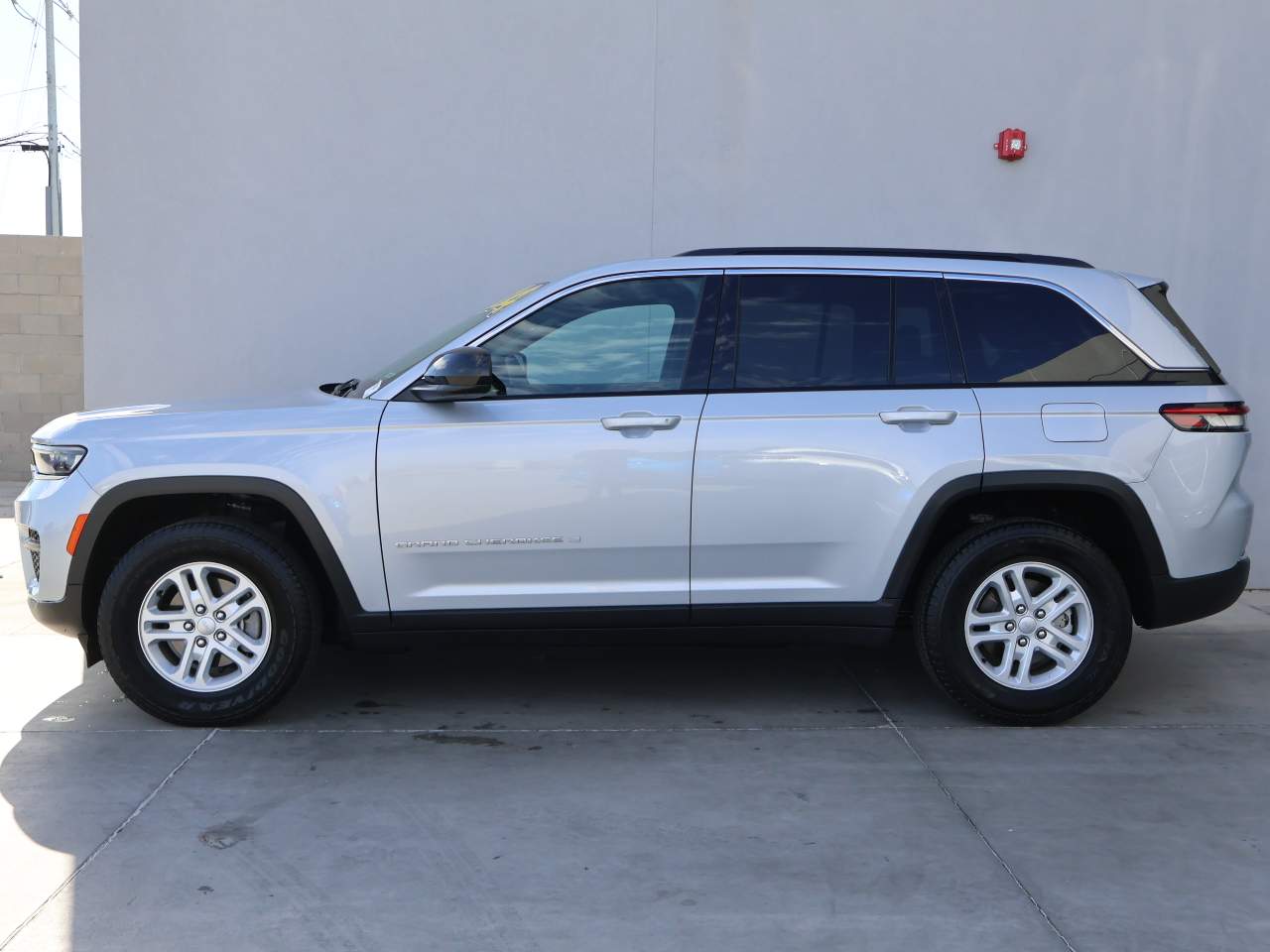 2024 Jeep Grand Cherokee Laredo