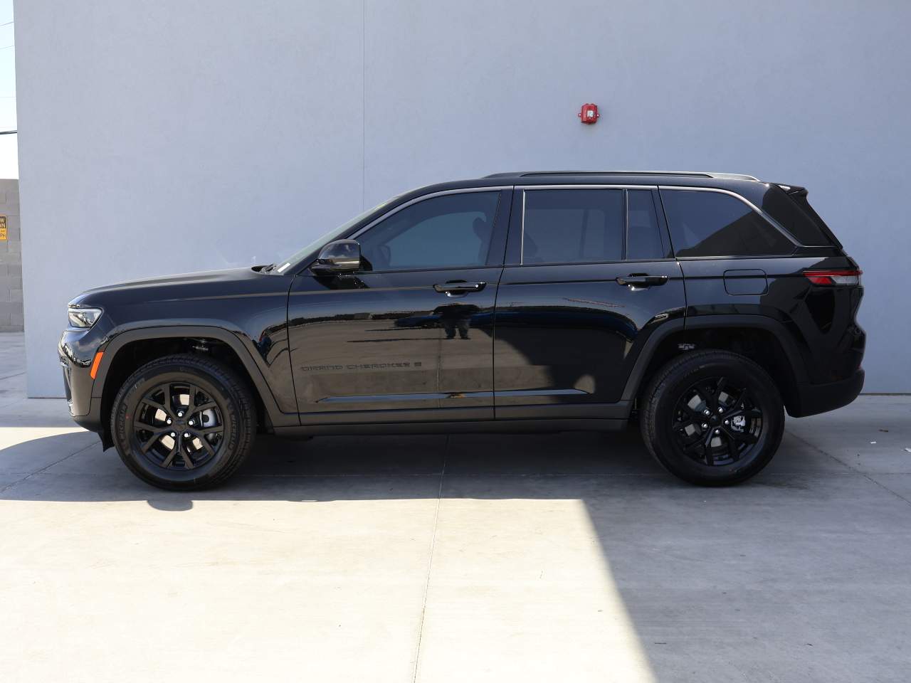 2026 Jeep Grand Cherokee Altitude