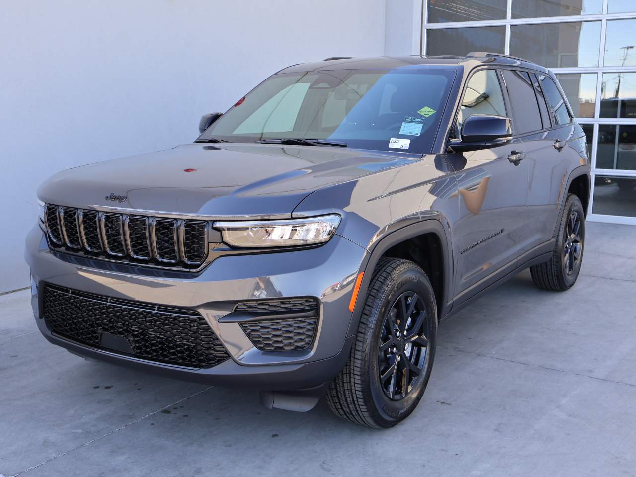 2025 Jeep Grand Cherokee Altitude