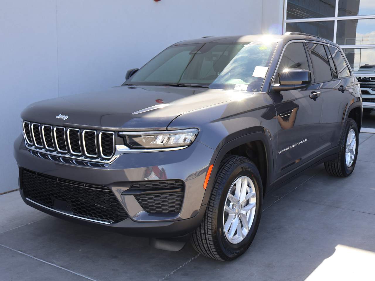 2026 Jeep Grand Cherokee Laredo X