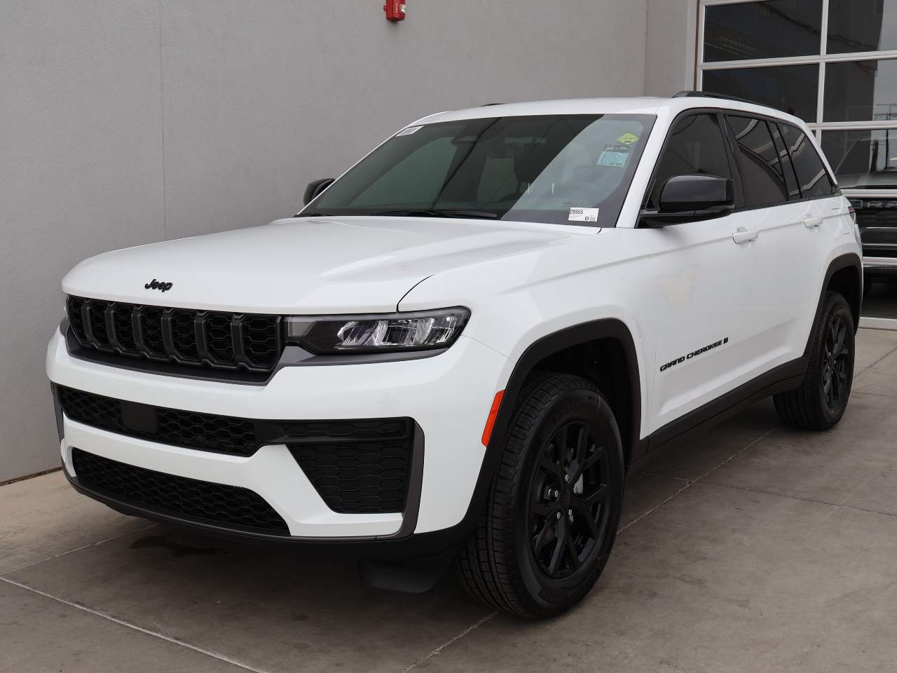 2026 Jeep Grand Cherokee Altitude