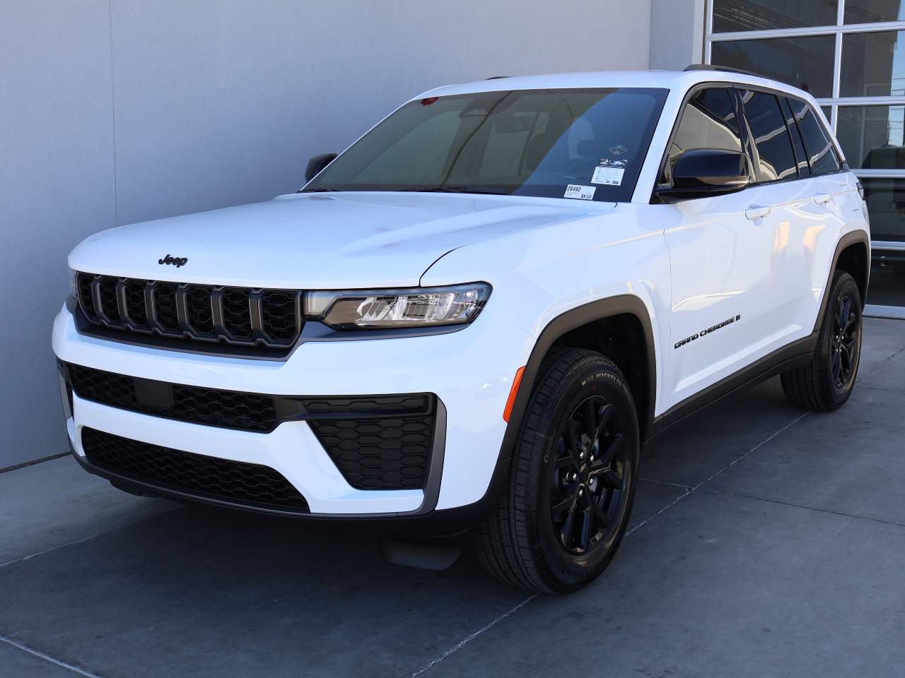 2026 Jeep Grand Cherokee Altitude