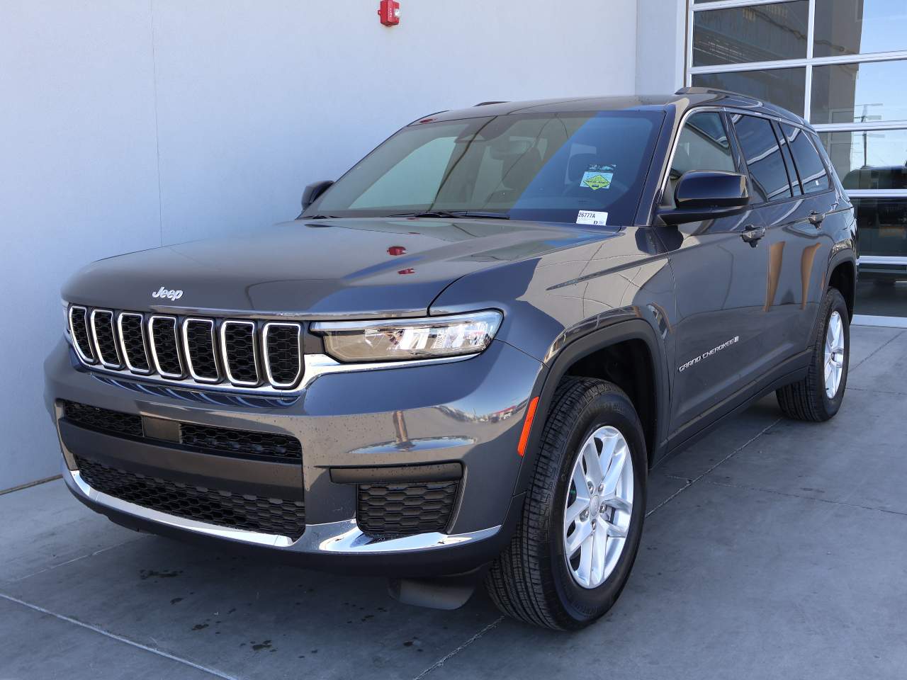 2024 Jeep Grand Cherokee L Laredo