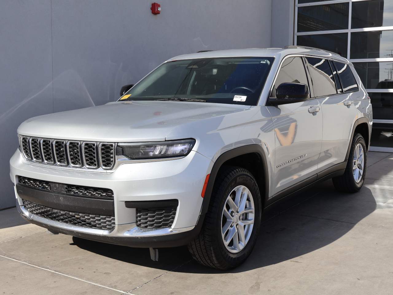 2021 Jeep Grand Cherokee L Laredo