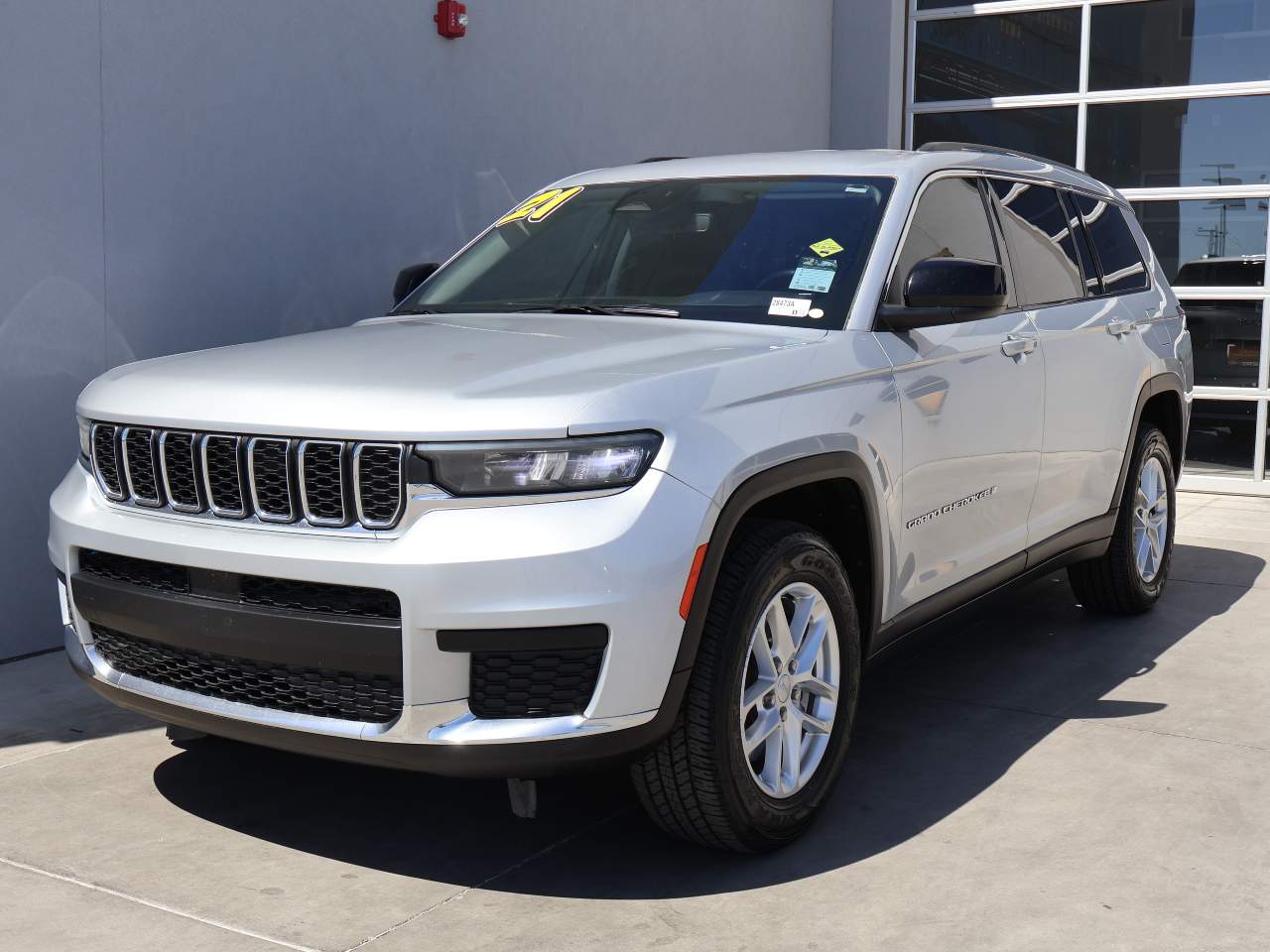 2021 Jeep Grand Cherokee L Laredo
