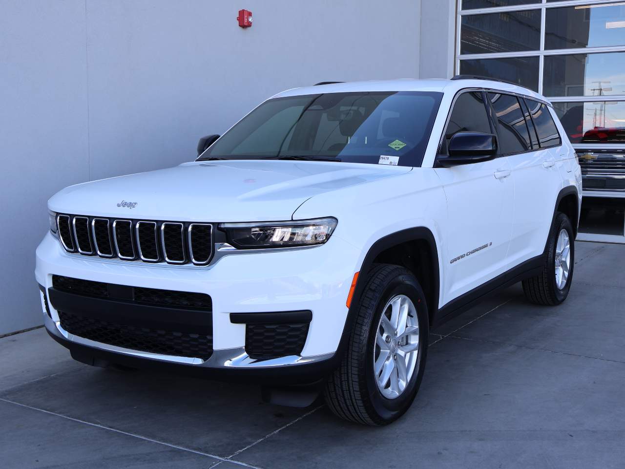 2025 Jeep Grand Cherokee L Laredo