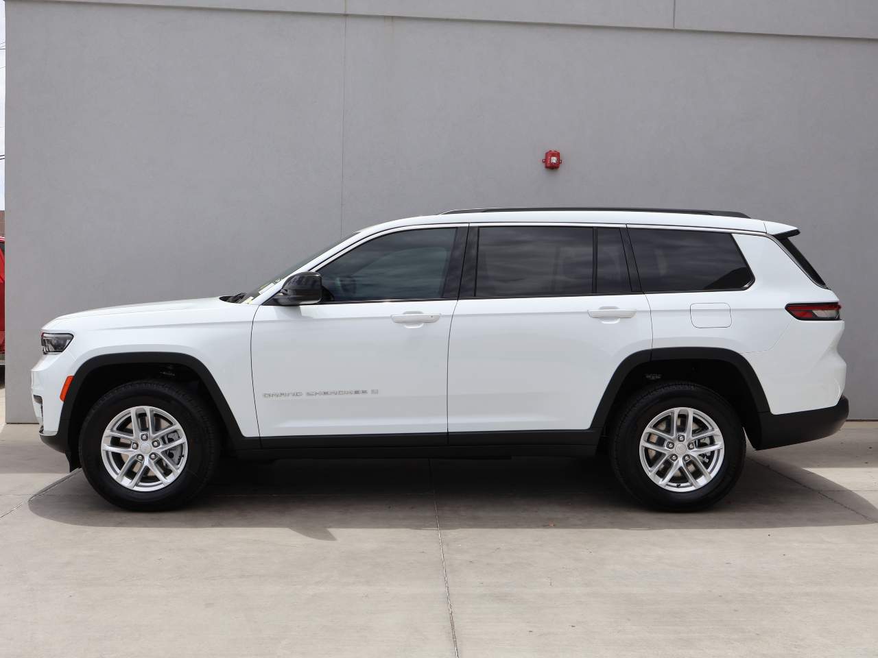 2026 Jeep Grand Cherokee L Laredo