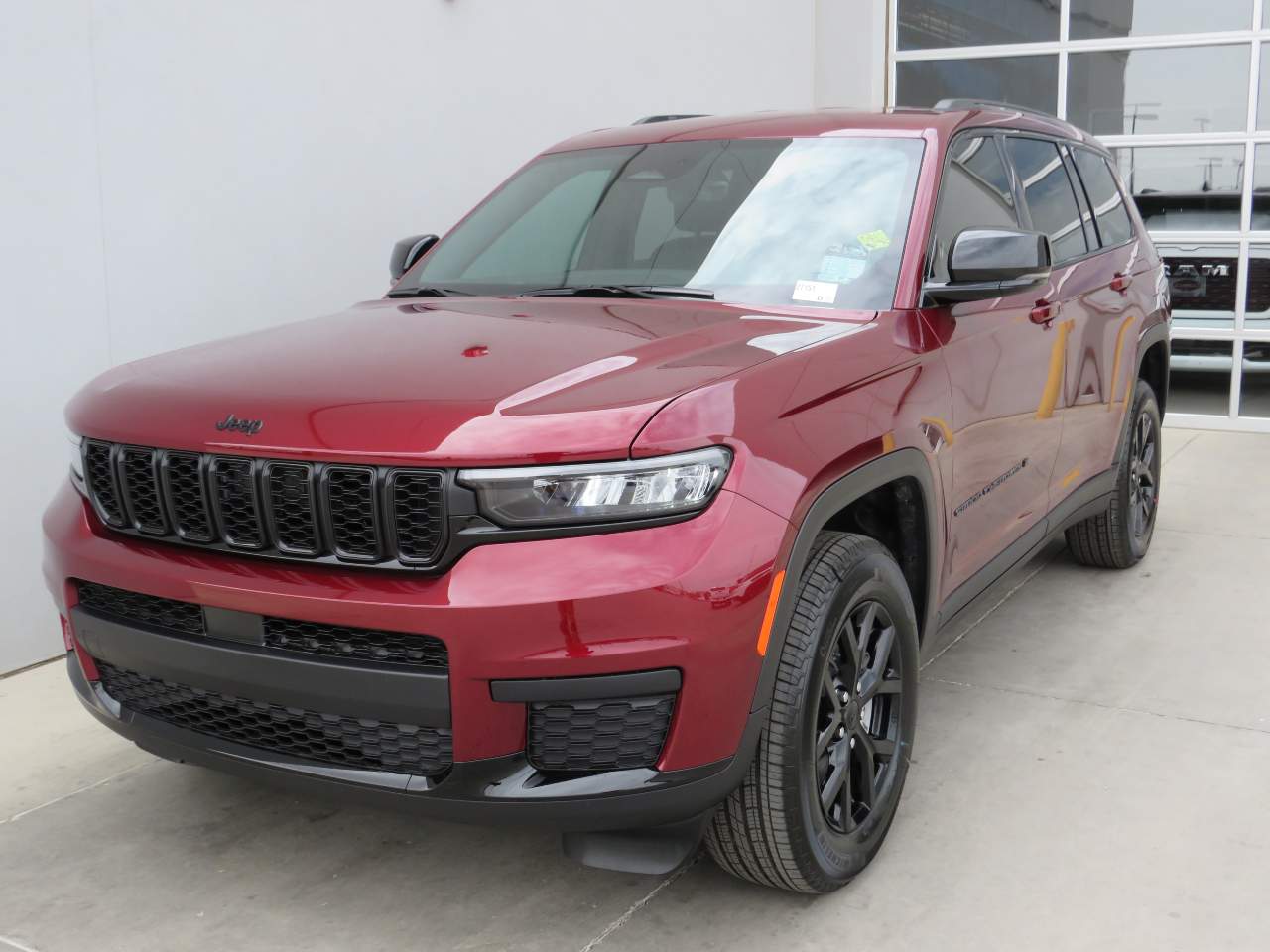 2025 Jeep Grand Cherokee L Altitude