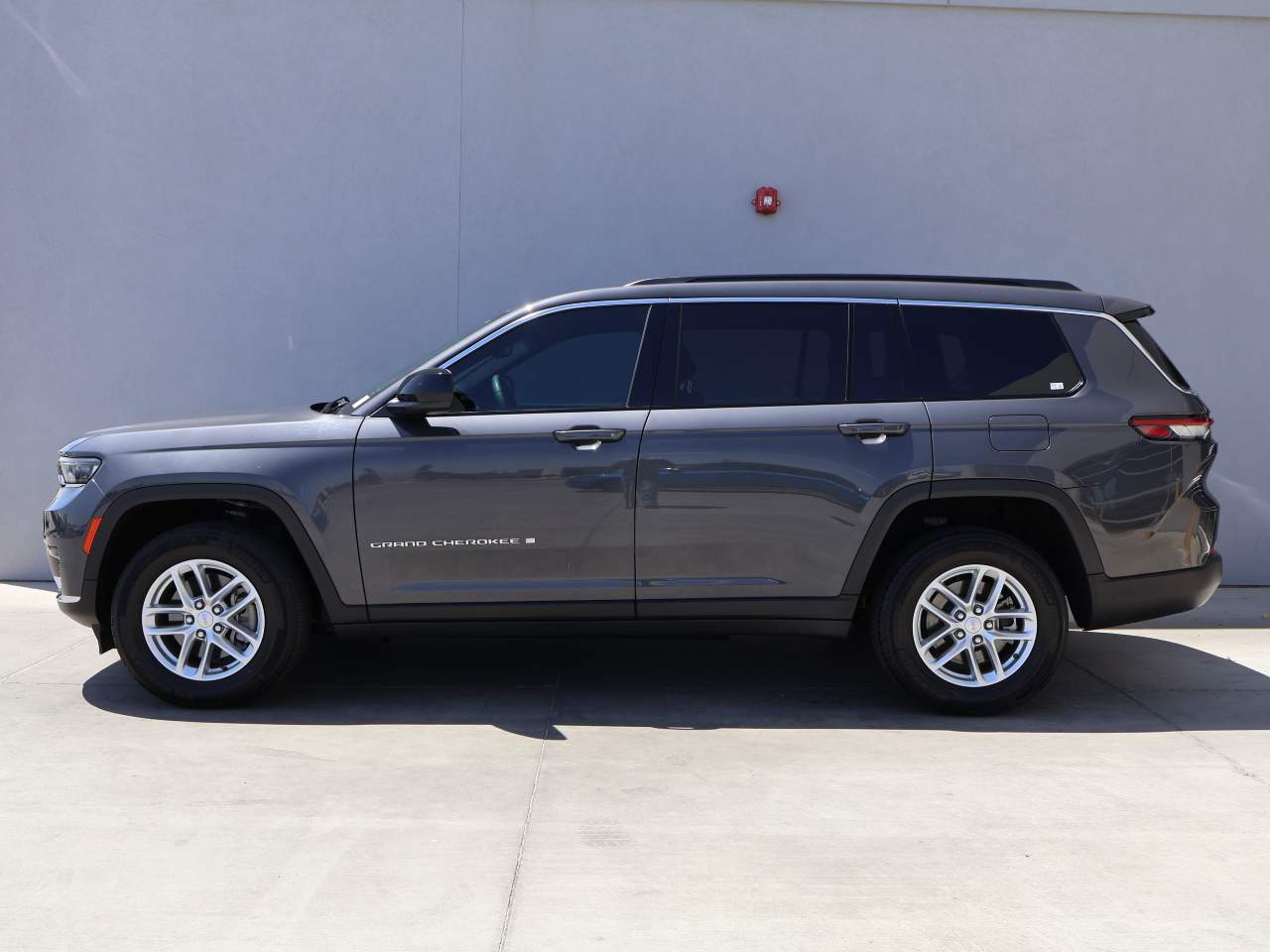 2024 Jeep Grand Cherokee L Laredo