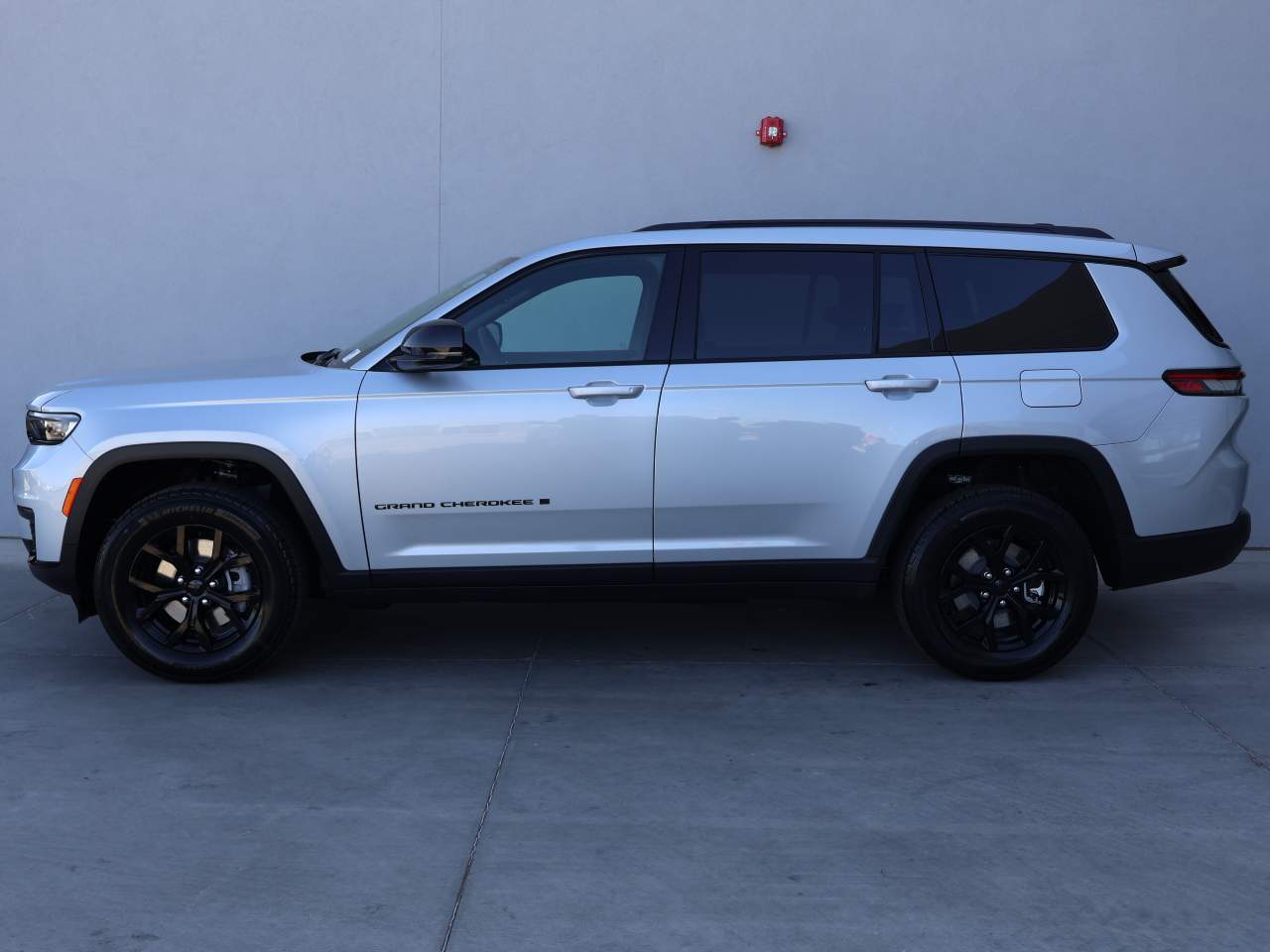 2024 Jeep Grand Cherokee L Altitude