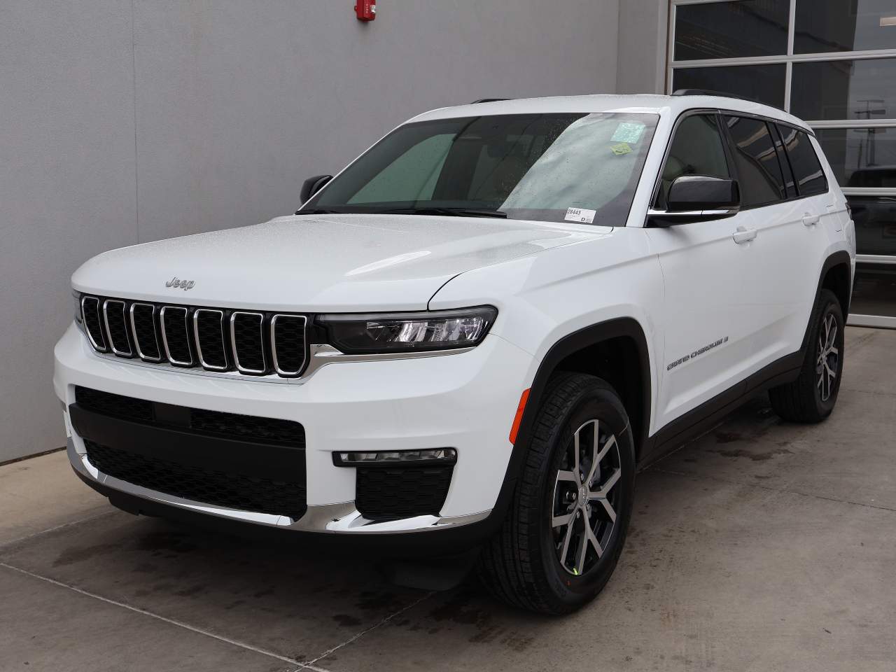 2025 Jeep Grand Cherokee L Limited's photo