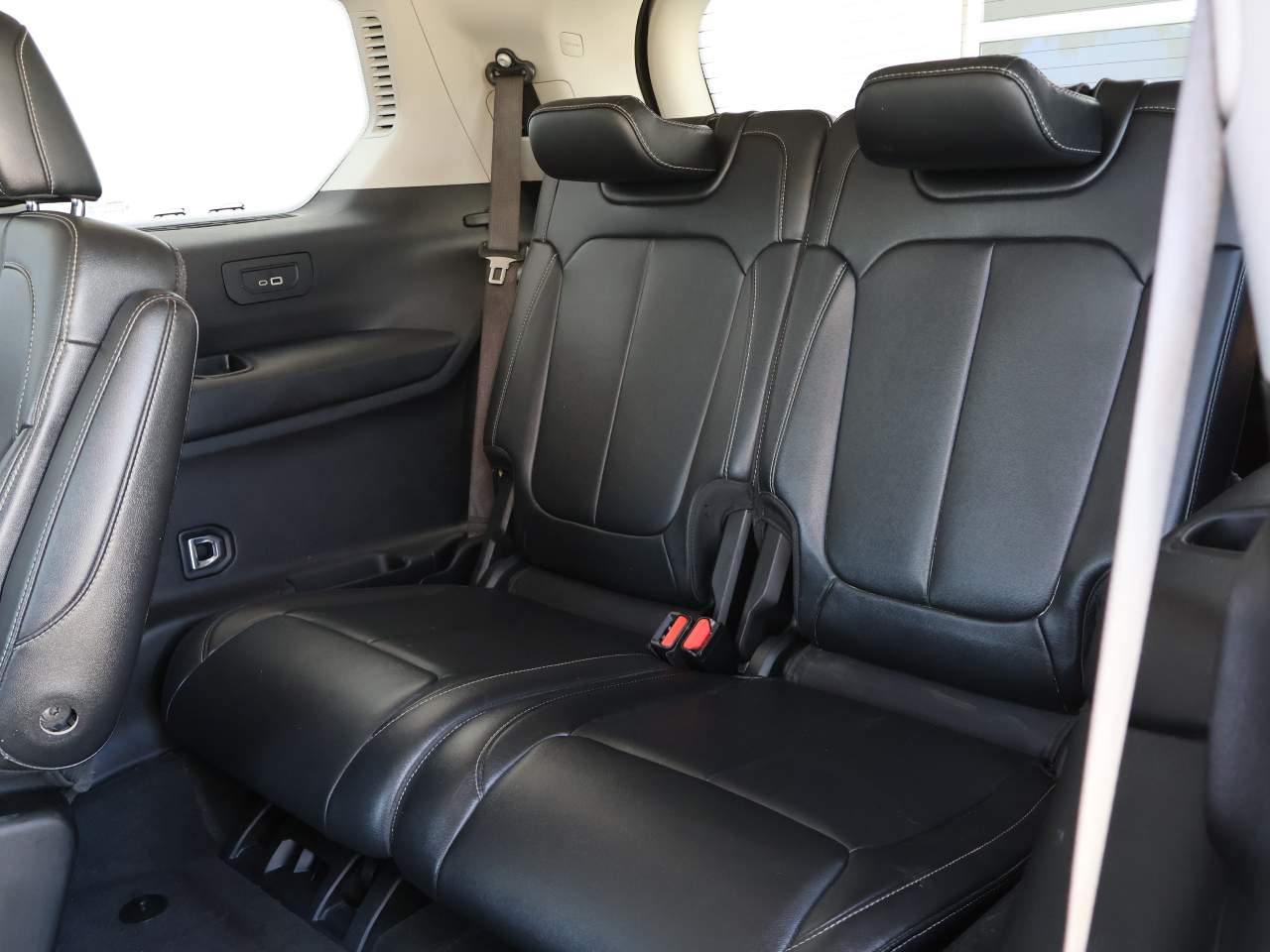 2022 Jeep Grand Cherokee L Limited - Photo 12