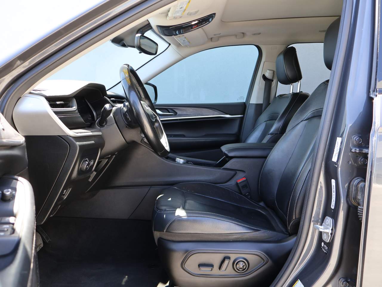 2022 Jeep Grand Cherokee L Limited - Photo 8