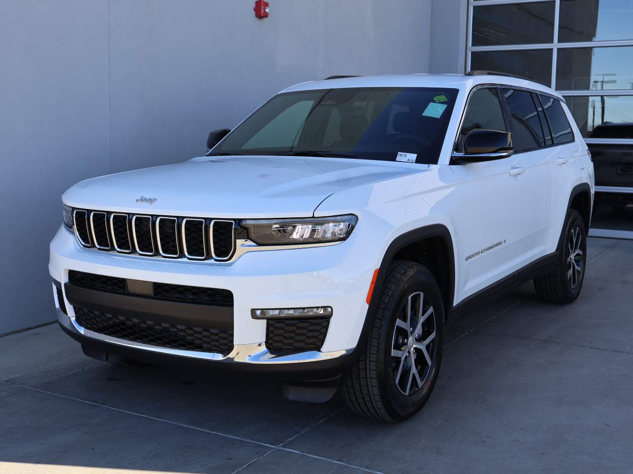 2025 Jeep Grand Cherokee L Limited's photo