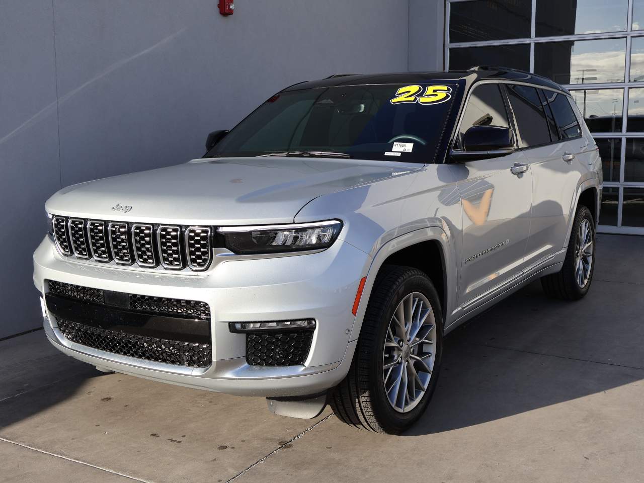 2025 Jeep Grand Cherokee L Summit