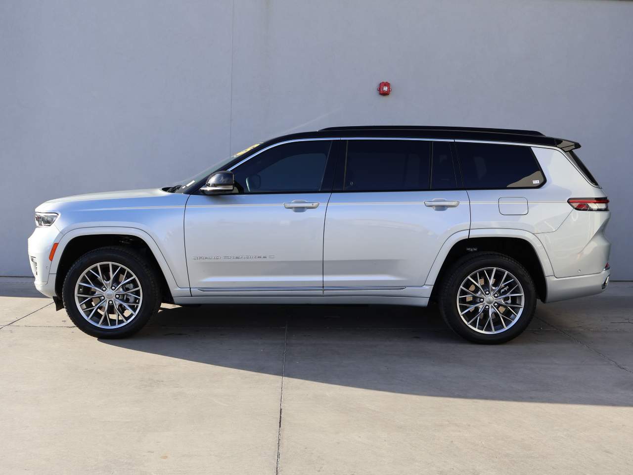 2025 Jeep Grand Cherokee L Summit