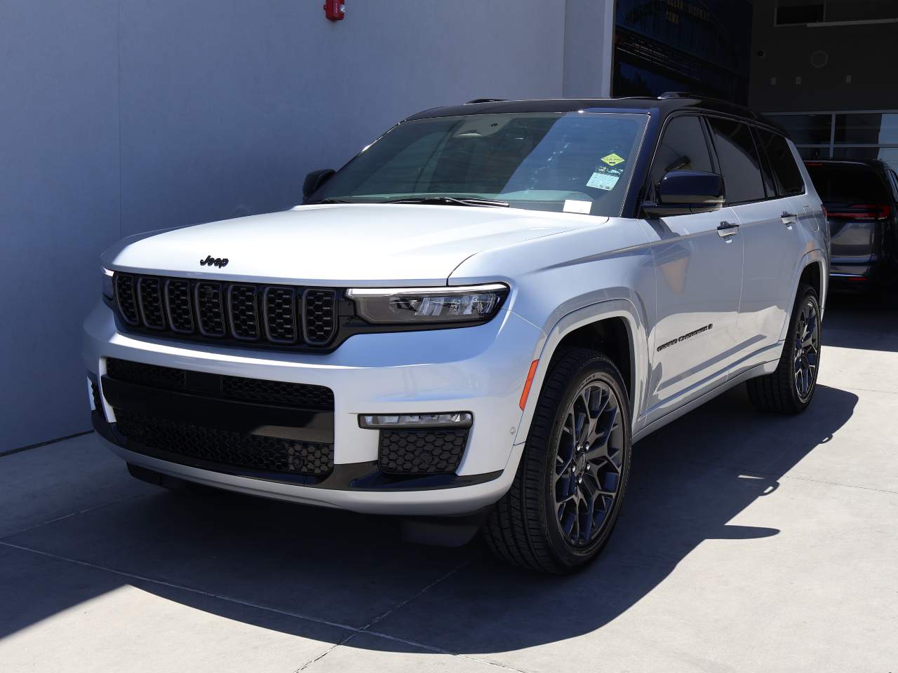 2025 Jeep Grand Cherokee L Summit