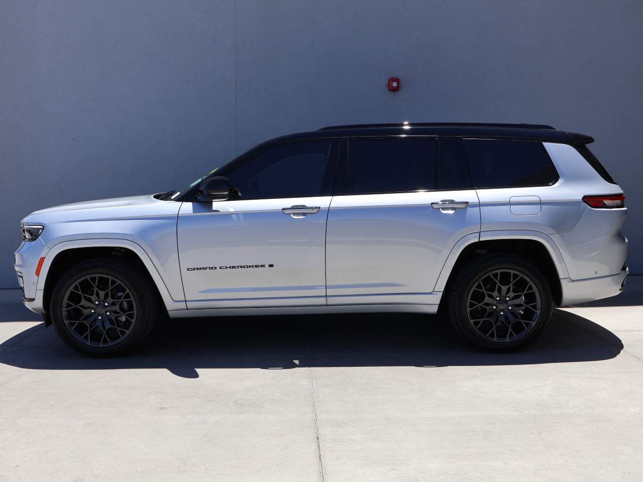 2025 Jeep Grand Cherokee L Summit