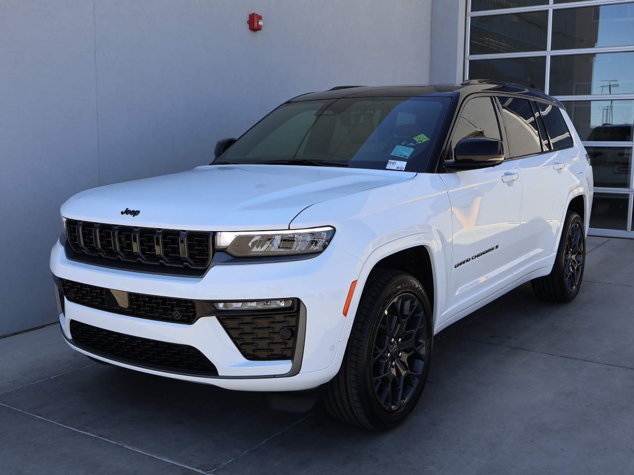 2027 Jeep Grand Cherokee L Summit