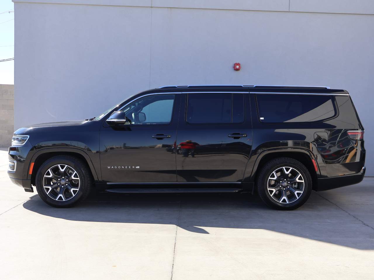 2024 Jeep Wagoneer L Series III