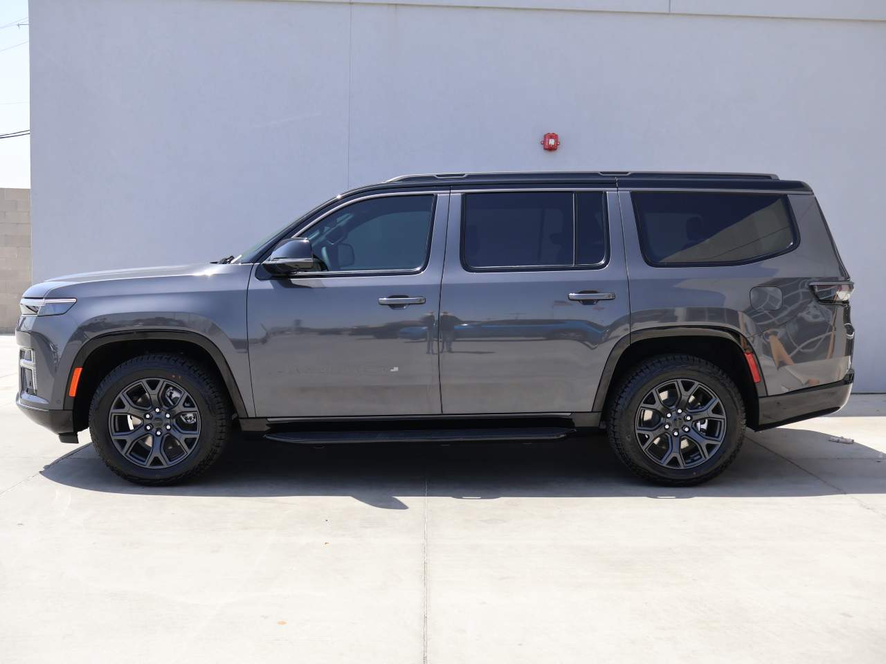 2026 Jeep Grand Wagoneer Upland