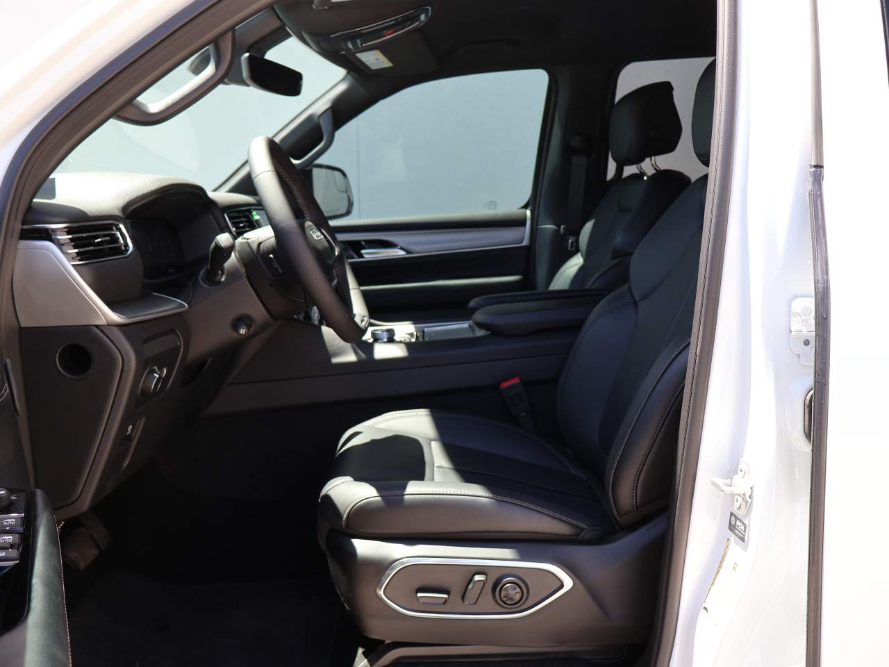 2026 Jeep Grand Wagoneer Limited Altitude - Photo 8
