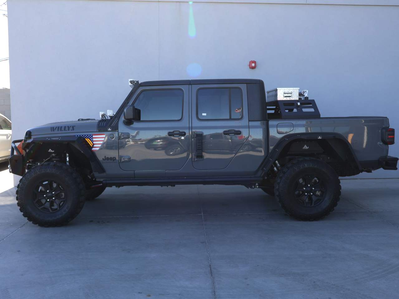2022 Jeep Gladiator Sport Crew Cab