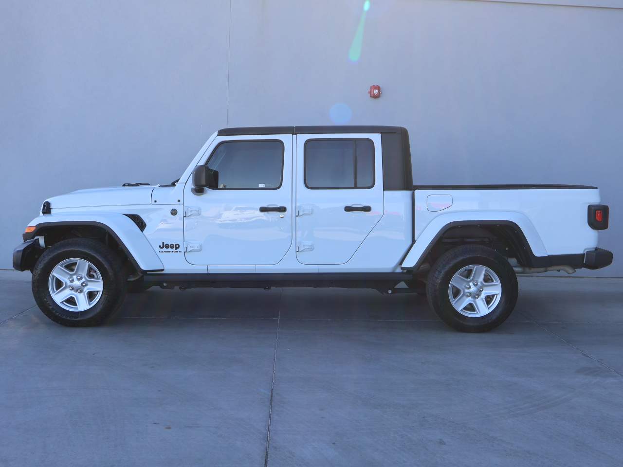 2023 Jeep Gladiator Sport Crew Cab