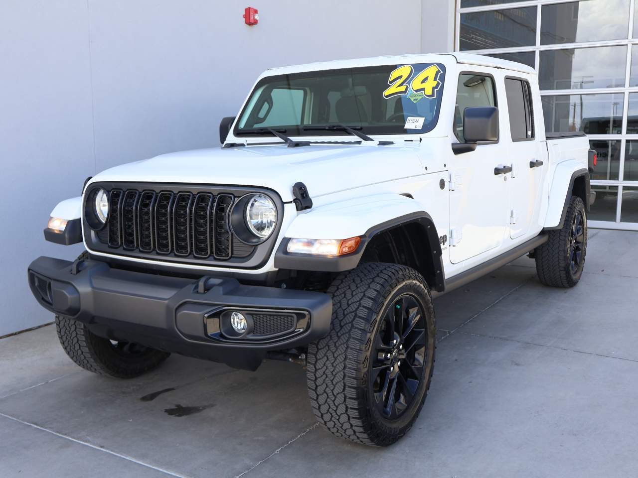 2024 Jeep Gladiator NightHawk Crew Cab