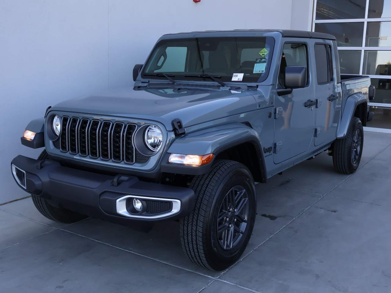 2024 Jeep Gladiator Sport S