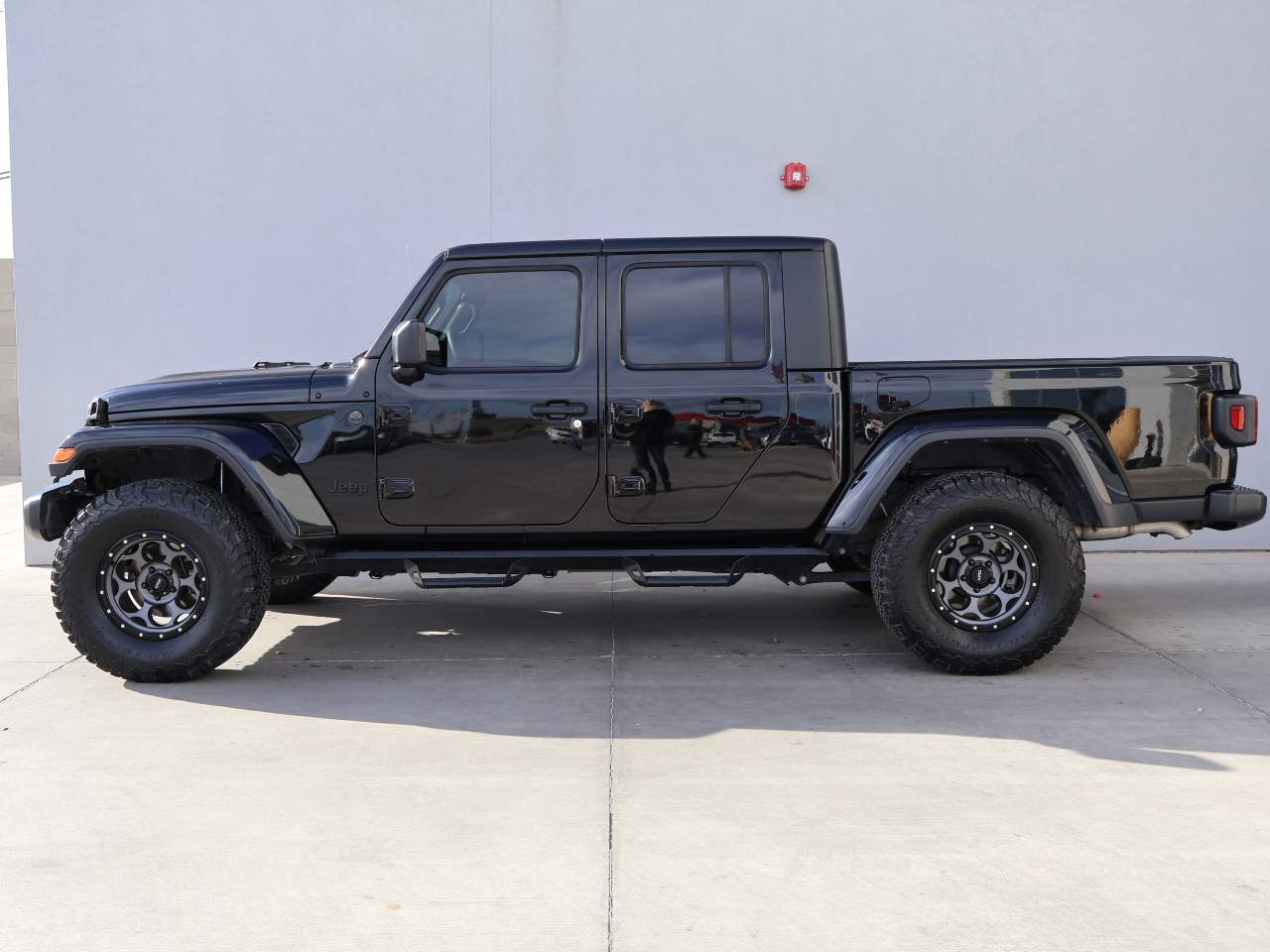 2023 Jeep Gladiator Sport Crew Cab