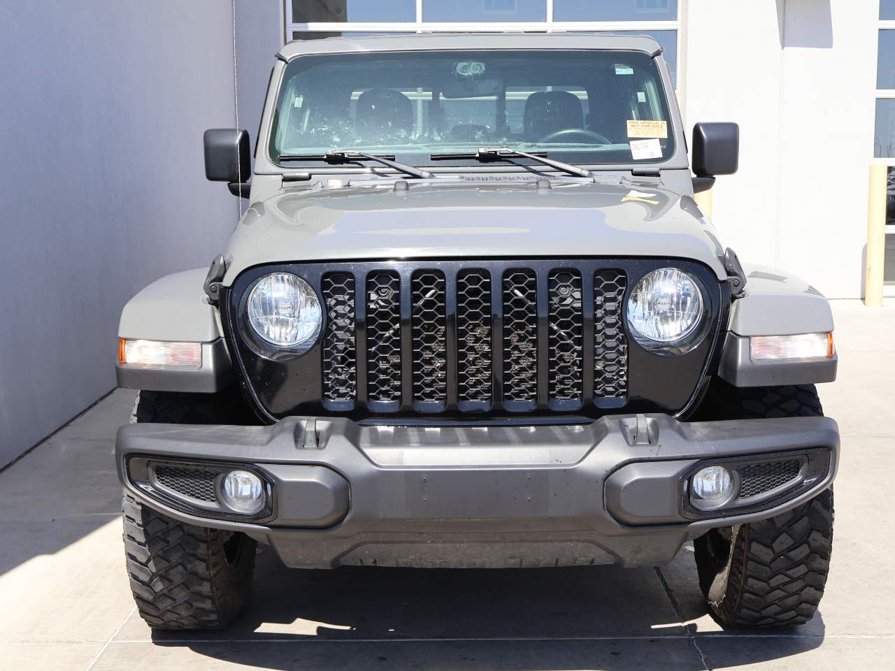 2021 Jeep Gladiator Willys Crew Cab