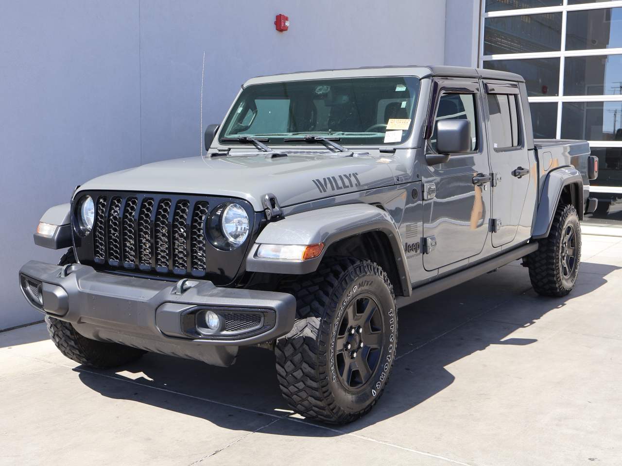 2021 Jeep Gladiator Willys Crew Cab