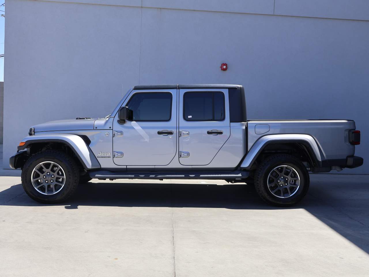 2020 Jeep Gladiator Overland Crew Cab