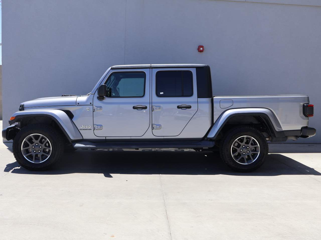 2020 Jeep Gladiator Overland Crew Cab