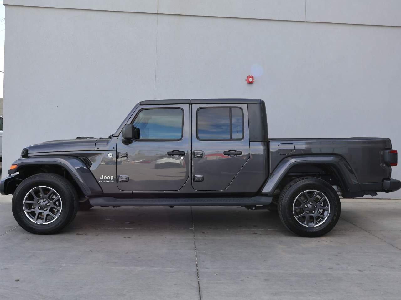 2020 Jeep Gladiator Overland Crew Cab