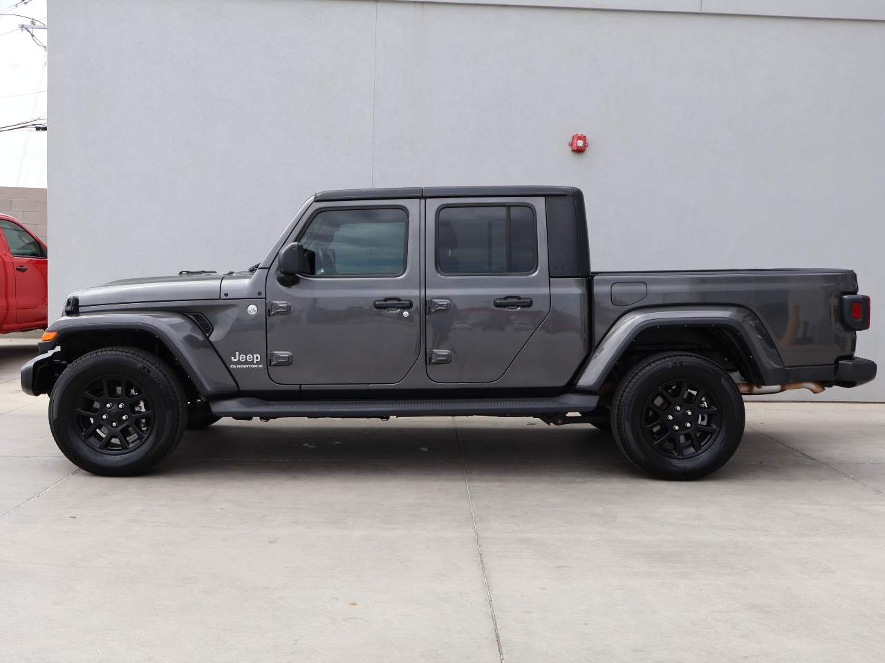 2023 Jeep Gladiator Overland Crew Cab