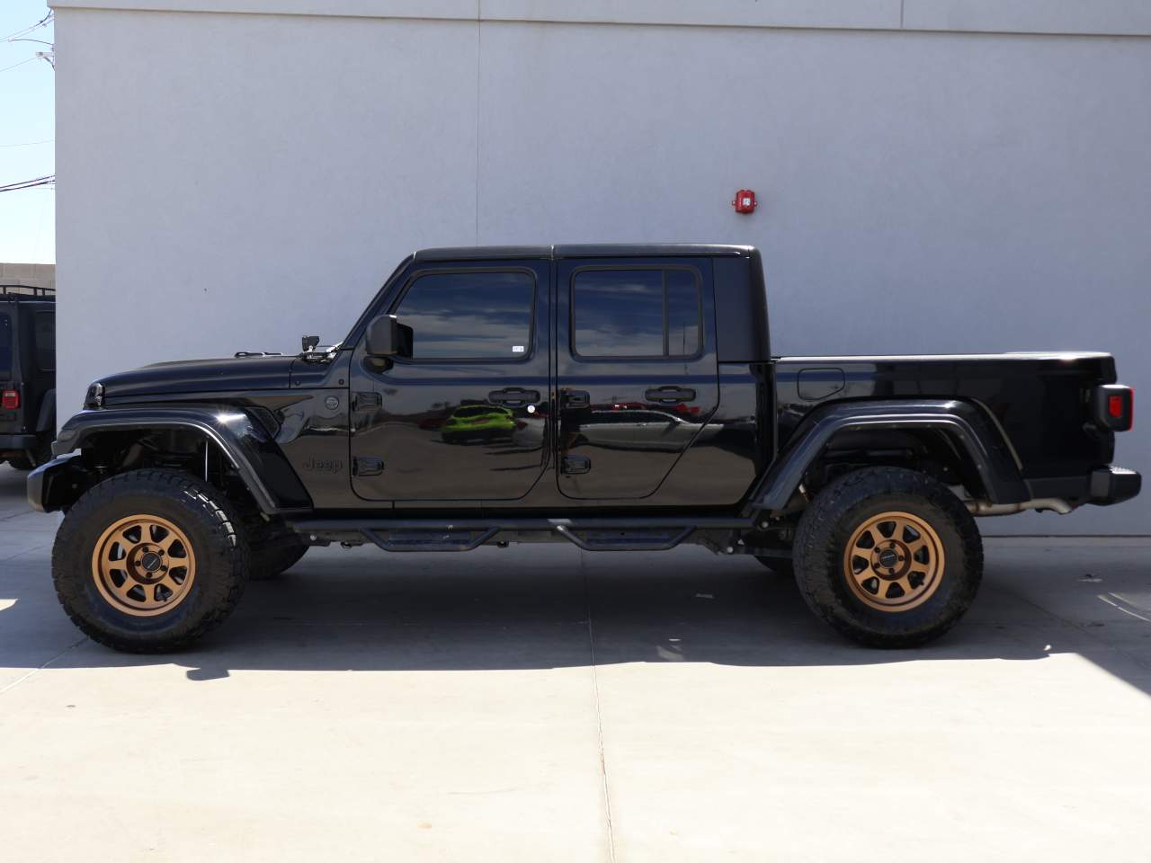 2023 Jeep Gladiator Sport Crew Cab