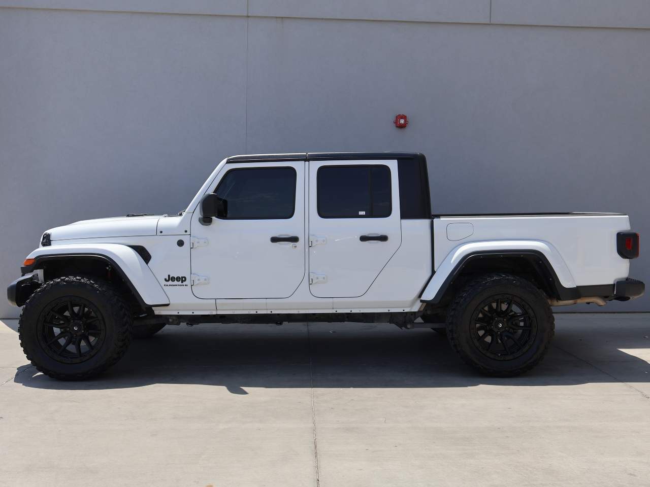 2023 Jeep Gladiator Sport Crew Cab
