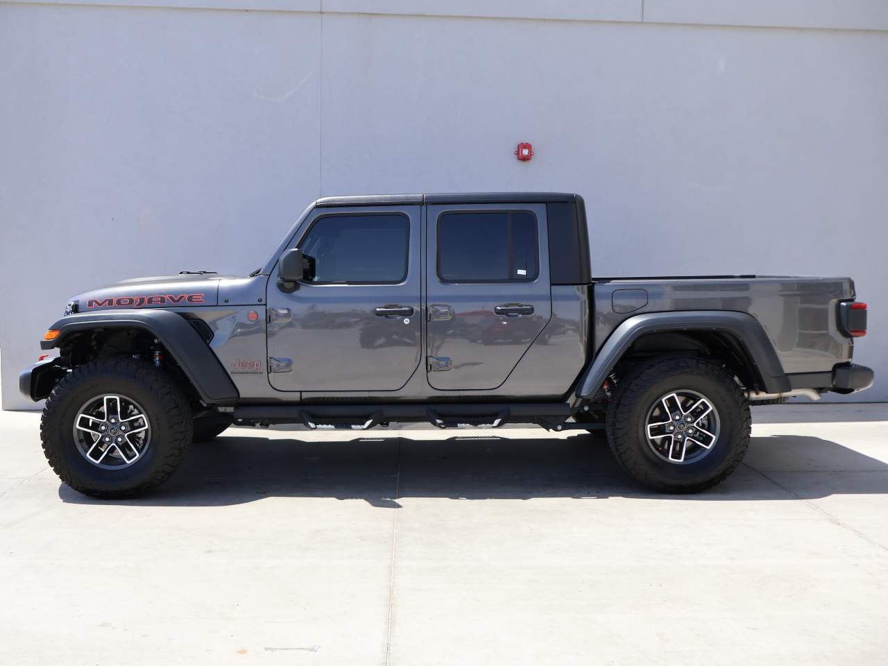 2024 Jeep Gladiator Mojave Crew Cab