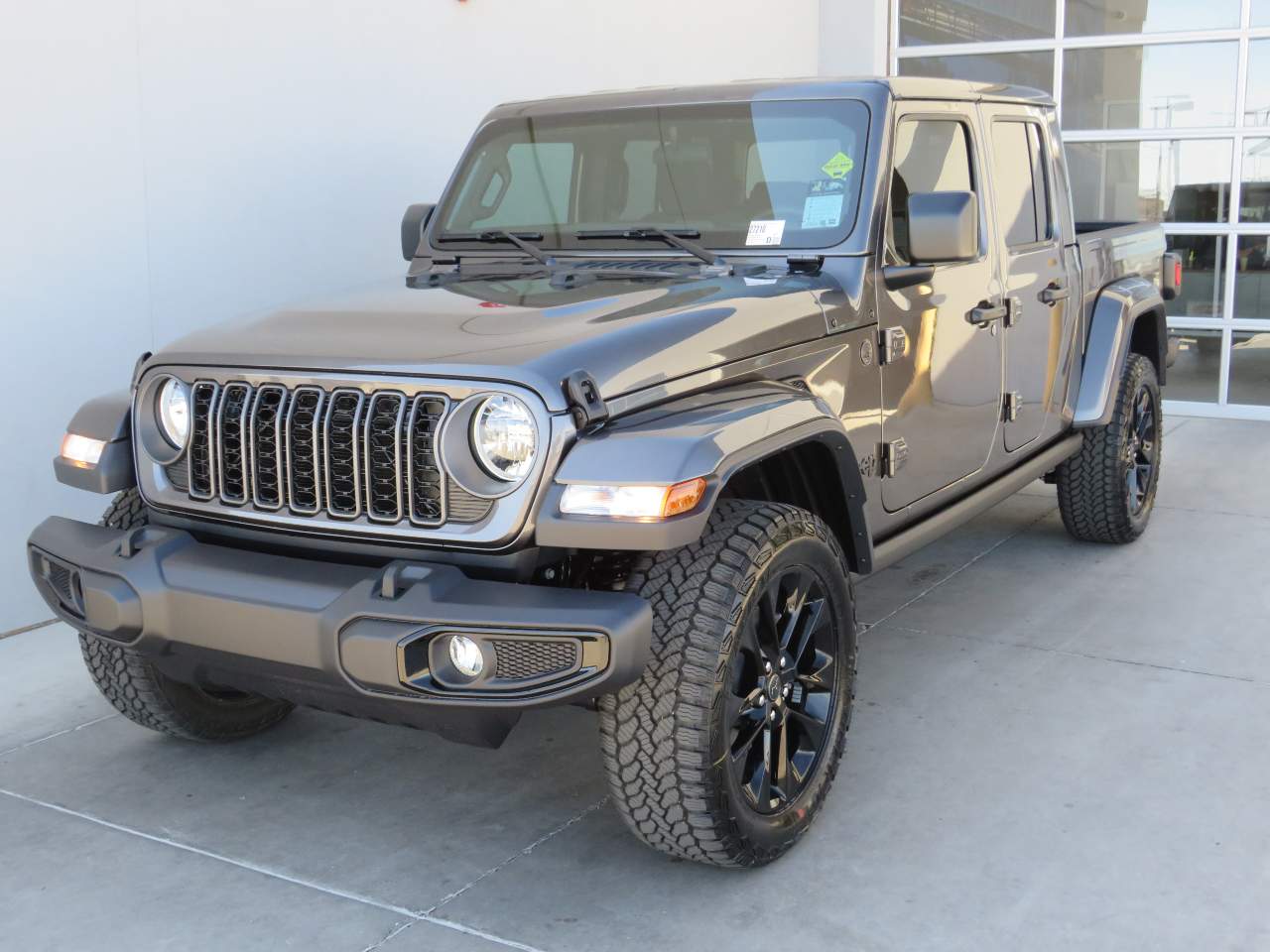 2025 Jeep Gladiator NightHawk