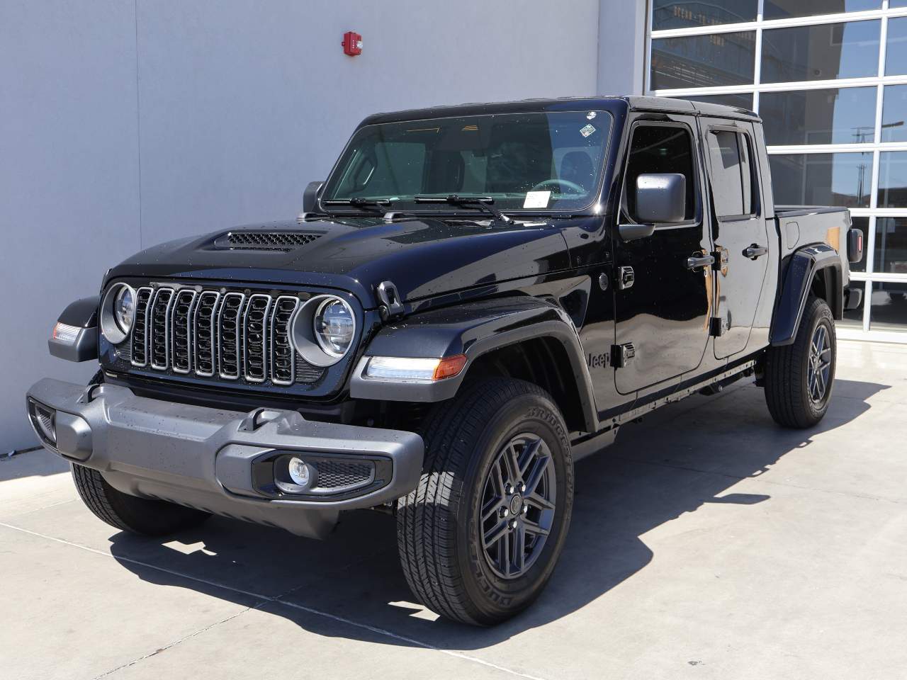 2026 Jeep Gladiator Sport S