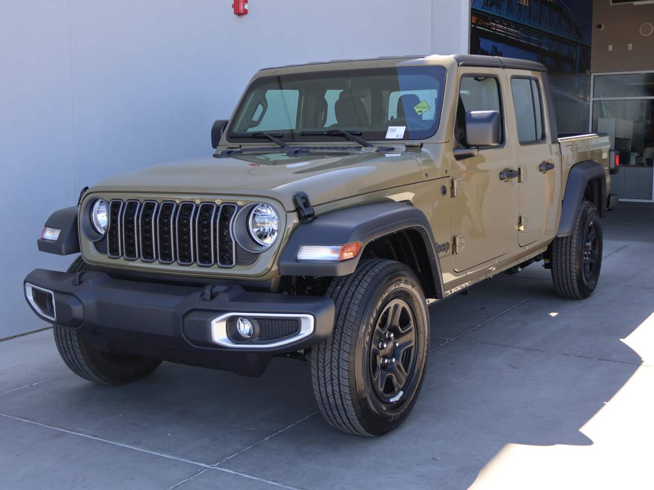 2025 Jeep Gladiator Sport